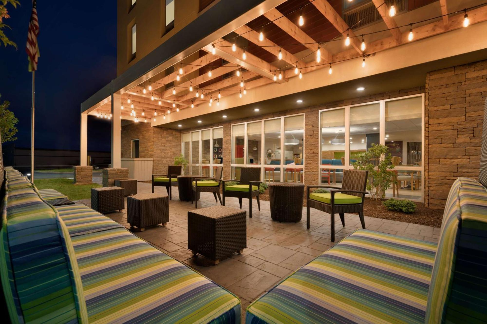 Home2 Suites By Hilton Roanoke Kültér fotó